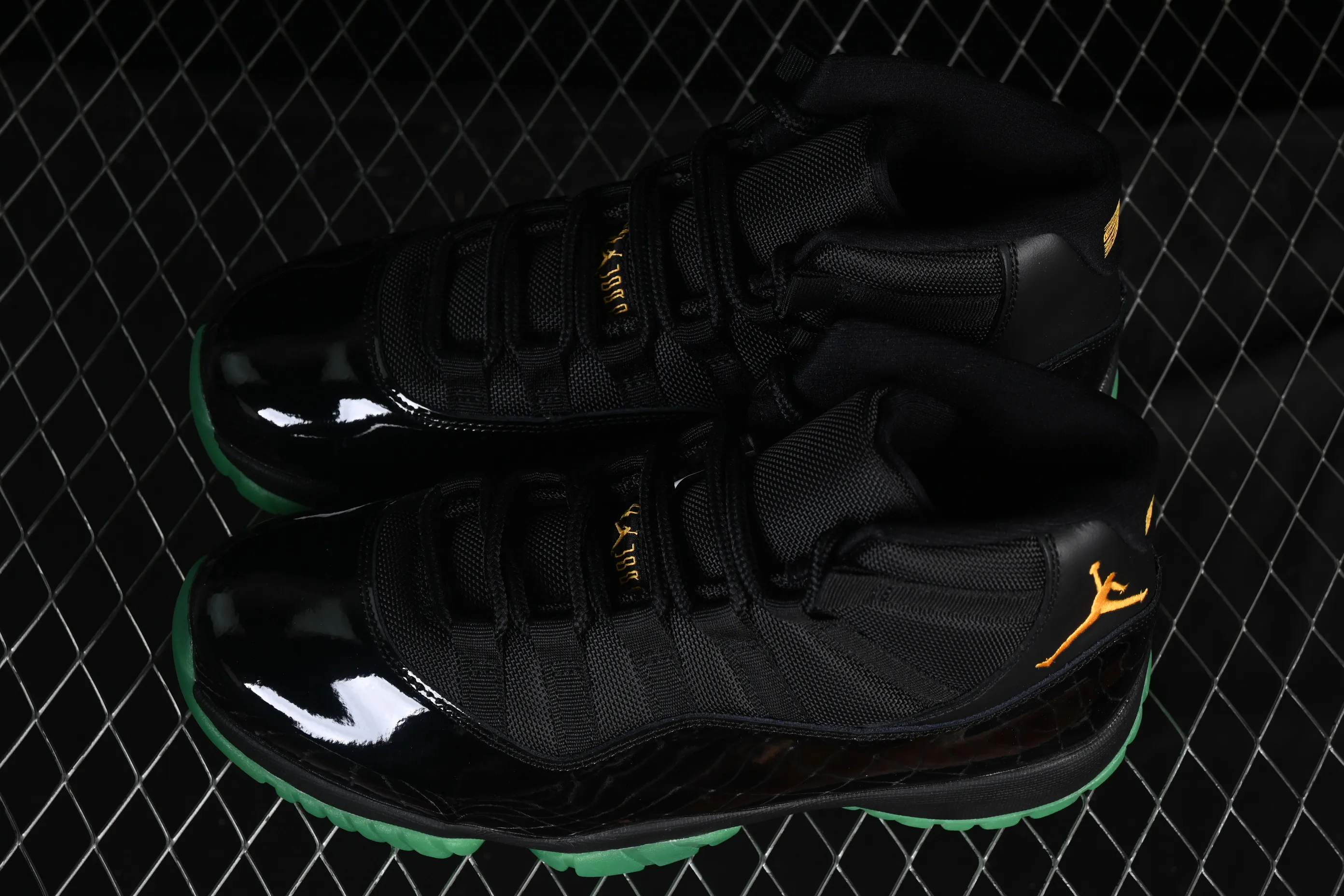 All categories Air Jordan Jordan series basketball shoes Air Jordan 11 Air Jordan 11 Retro "Green Black" AJ11 Joe 11 black and green CT8012-037